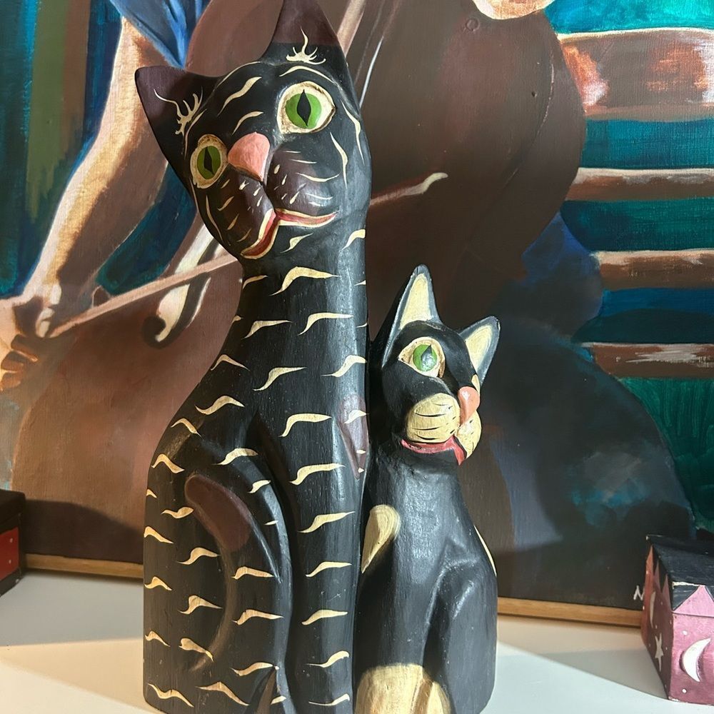 Vintage Hand Carved Black Cat & Kitten Wood Sculpture Folk Art 8” Indonesia